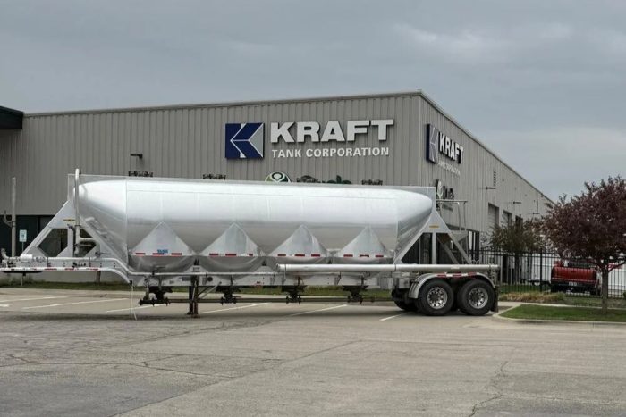 tanker trailer clean